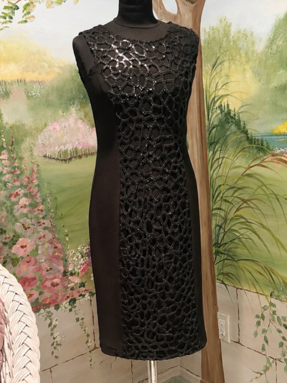 Joseph Ribkoff🖤 Vintage Black Textured Sequin Mesh Design Midi Dress.